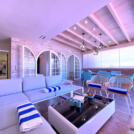 Tropicalidays Terrazas Del Duque Apartment